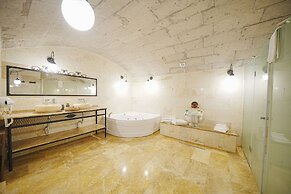 Kayra Cave Suites