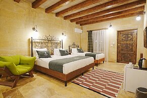 Kayra Cave Suites