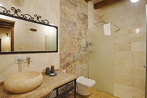 Kayra Cave Suites