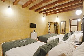 Kayra Cave Suites