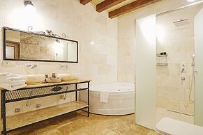 Kayra Cave Suites