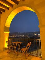 Kayra Cave Suites