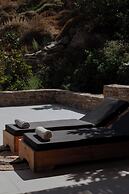 Amal Kythnos Suites