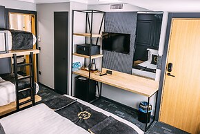 RW Boutique Hotel