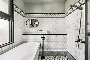 Nan Nan
