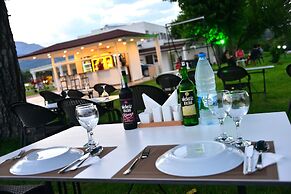 Dream Town Hotel & Restaurant