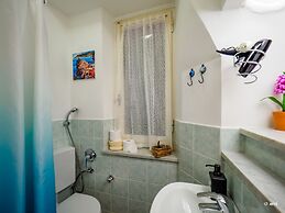 Carmelina Tiny Village Room