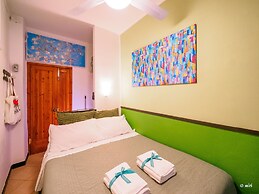 Carmelina Tiny Village Room