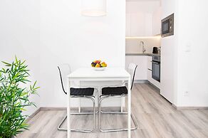 Elisabeth Downtown Apartments by FirstHost