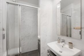 Elisabeth Downtown Apartments by FirstHost