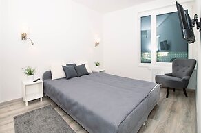 Elisabeth Downtown Apartments by FirstHost