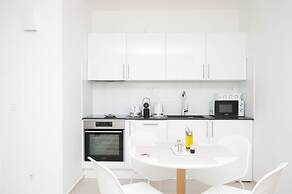 Elisabeth Downtown Apartments by FirstHost