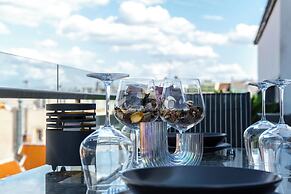 Elisabeth Downtown Apartments by FirstHost