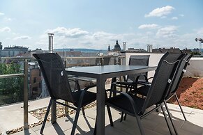 Elisabeth Downtown Apartments by FirstHost