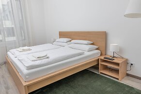 Elisabeth Downtown Apartments by FirstHost