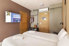B&B Hotel Genova City Center