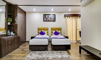 Hotel Grand Manor