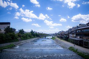 THE BLOSSOM KYOTO