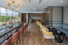 Oakwood Premier Phnom Penh
