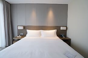 Oakwood Premier Phnom Penh