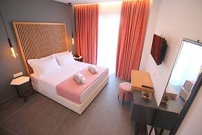 Blue Eye Hotel