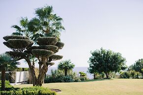 Hiddenbay Teos Hotel Sigacik