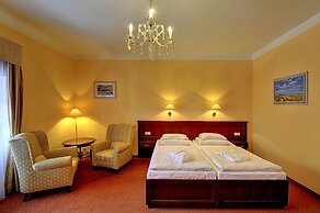Hotel Radium Palace