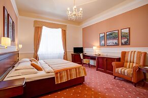 Hotel Radium Palace