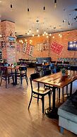 Bricks Hotel