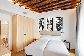 Sercotel Granada Suites