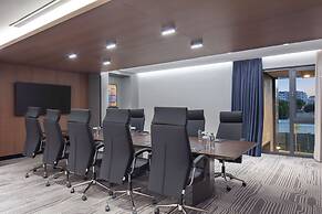 Doubletree By Hilton Canakkale