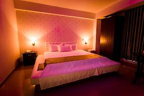 Joneya Hotel