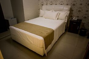 Joneya Hotel