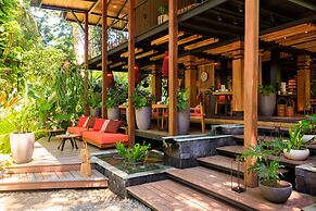 awā Beachfront Hotel