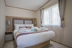 Whitecliff Bay Holiday Park