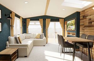 Whitecliff Bay Holiday Park
