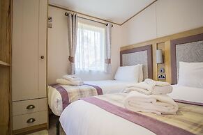 Whitecliff Bay Holiday Park