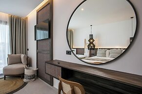 Vanik Suites