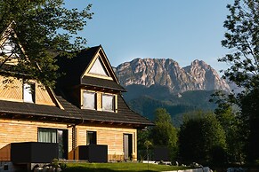 Villa T Apartments & SPA
