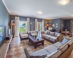 Villa Athena