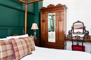 Staycations Maldon Suites