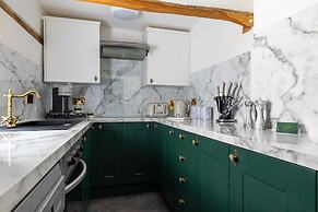 Staycations Maldon Suites