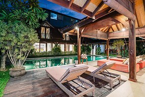 Villa Cira