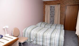 Rodney Motor Inn
