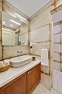 Rhodium Hotel