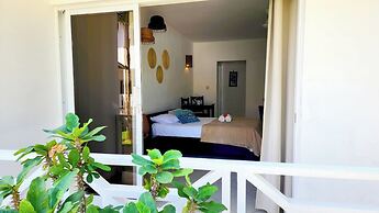 Solaz Boutique Hotel