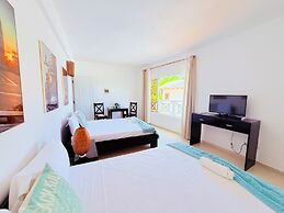 Solaz Boutique Hotel