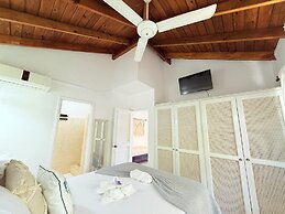 Solaz Boutique Hotel