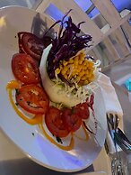 Solaz Boutique Hotel