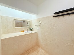 Solaz Boutique Hotel